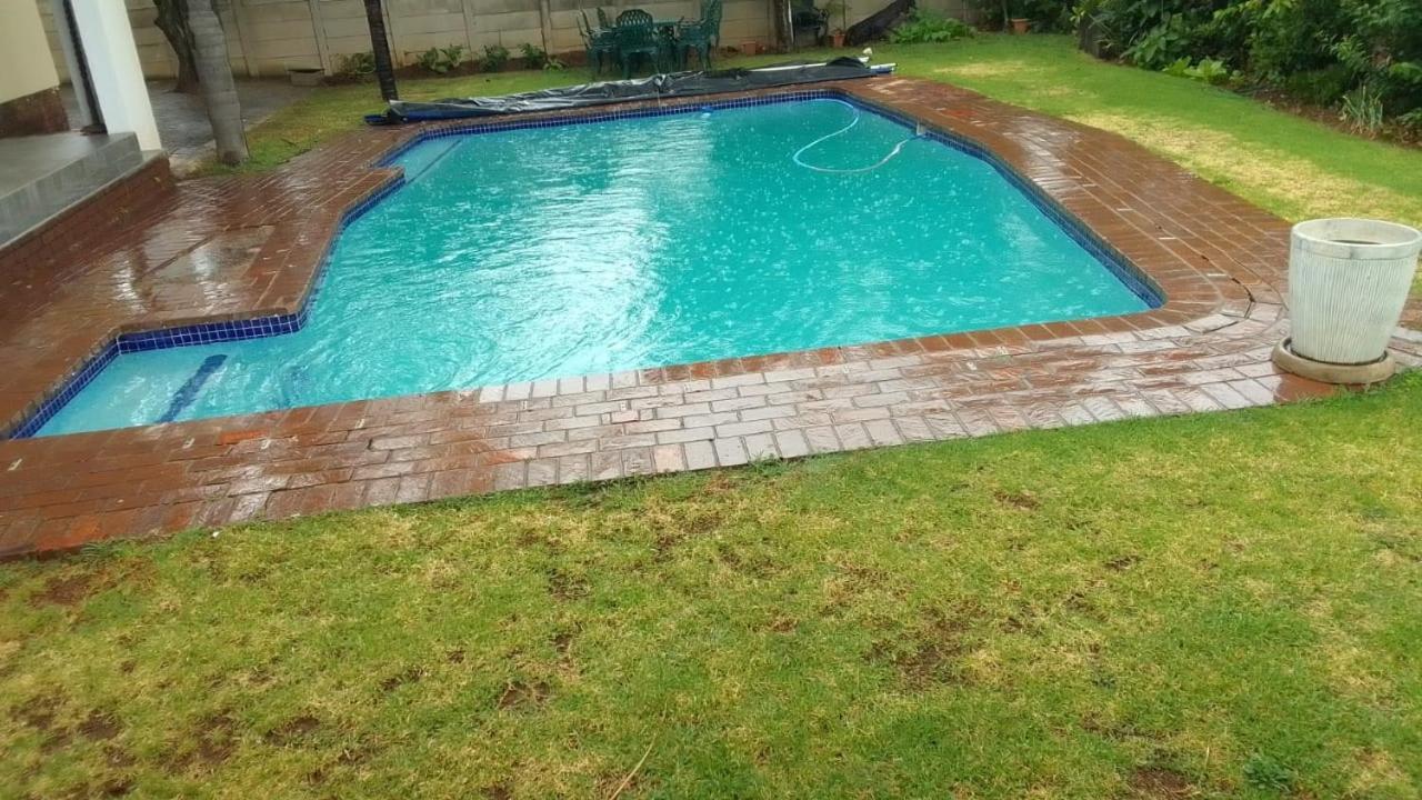 Entire 4 Bedroom House In Midrand, Johannesburg Randjesfontein Esterno foto